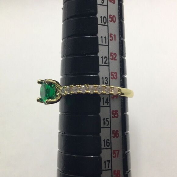 Yellow Gold Plated Ring Size 6.75 Green Rhinestone Vintage Style Costume Jewelry - Picture 8 of 15